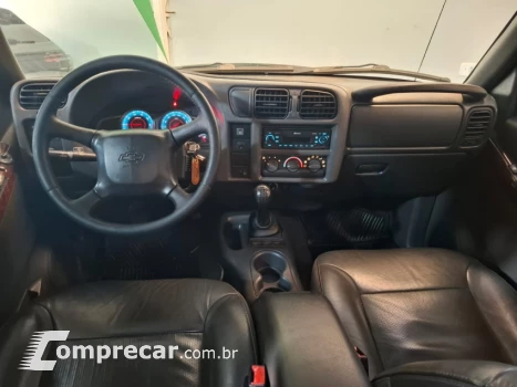 S10 2.4 MPFI Executive 4X2 CD 8V