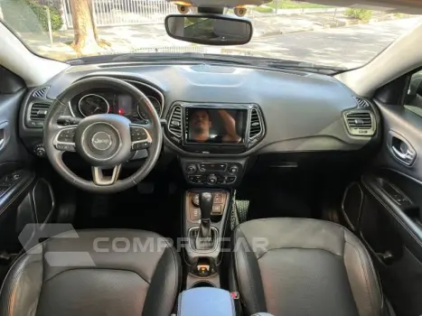 COMPASS - 2.0 16V LONGITUDE 4X4 AUTOMÁTICO