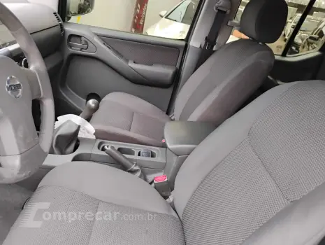 FRONTIER 2.5 LE 4X4 CD Turbo EL