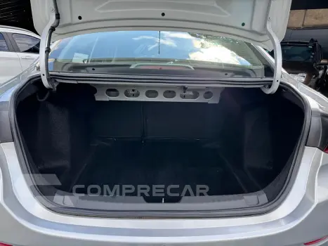 ONIX 1.0 Turbo Plus Premier