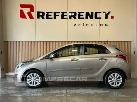 HB20 1.0 COMFORT PLUS 12V TURBO FLEX 4P MANUAL