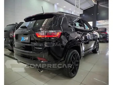 COMPASS 2.0 HURRICANE 4 TURBO GASOLINA BLACKHAWK AT9