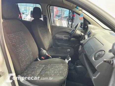 UNO - 1.0 EVO VIVACE 8V 4P MANUAL