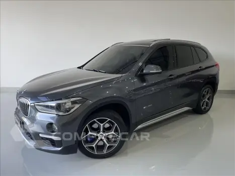 BMW X1 2.0 16V TURBO ACTIVEFLEX SDRIVE20I X-LINE 4P A 4 portas