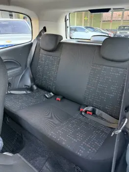 UNO 1.0 EVO VIVACE 8V FLEX 2P MANUAL