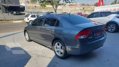 Honda Honda Civic Sedan LXS 1.8/1.8 Flex 16V Mec. 4P 2007