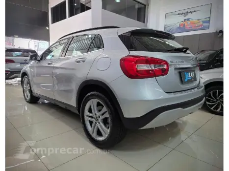 GLA 200 1.6 CGI STYLE 16V TURBO FLEX 4P AUTOMATICO