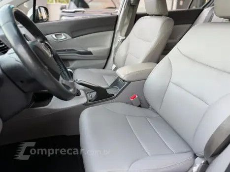 CIVIC 1.8 LXL 16V FLEX 4P MANUAL