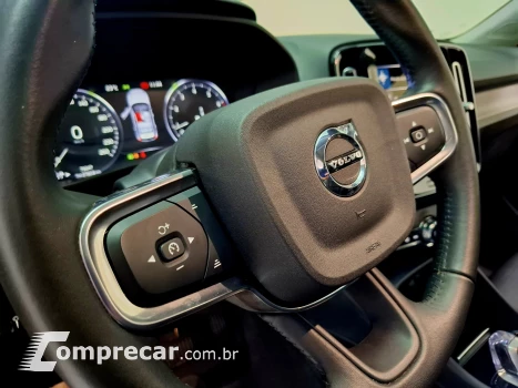 XC40 2.0 T4 Geartronic