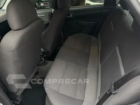 CELTA 1.0 MPFI LT 8V