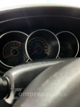 GRAND LIVINA 1.8 16V