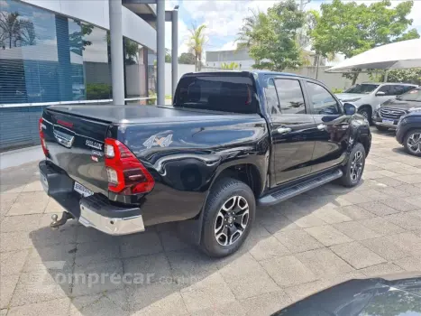 HILUX 2.8 D-4D TURBO DIESEL CD SRX LIMITED 4X4 AU
