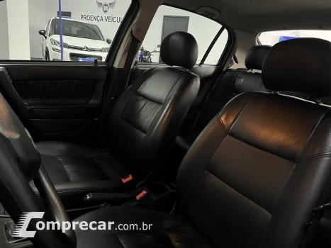 ASTRA 2.0 MPFI Advantage 8V