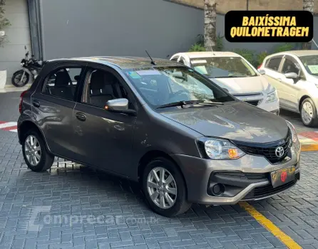 Toyota ETIOS 1.5 X Plus 16V 4 portas