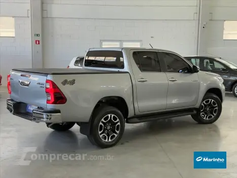 HILUX 2.8 D-4D TURBO DIESEL CD SRX 4X4 AUTOMÁTICO