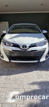 Toyota YARIS 1.5 16V Sedan XLS Connect 4 portas