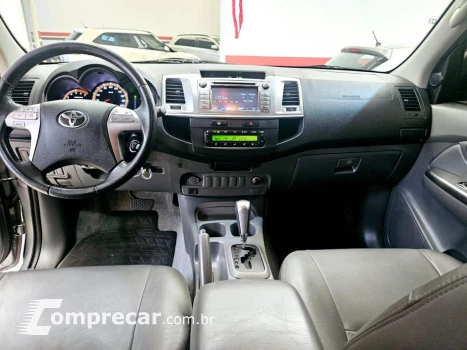 HILUX 2.7 VVT-I CD SRV 4X2