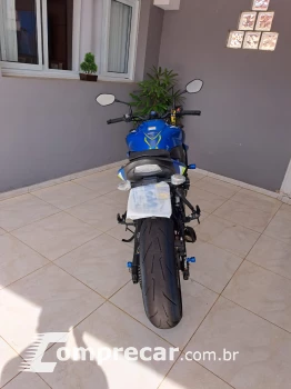GSX S 750 AZ