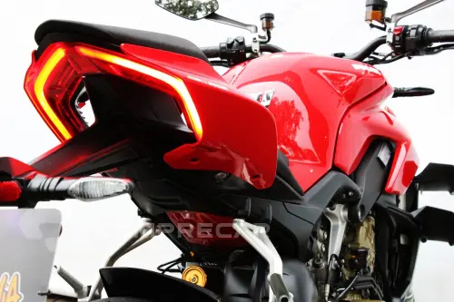 DUCATI STREETFIGHTER V4 S