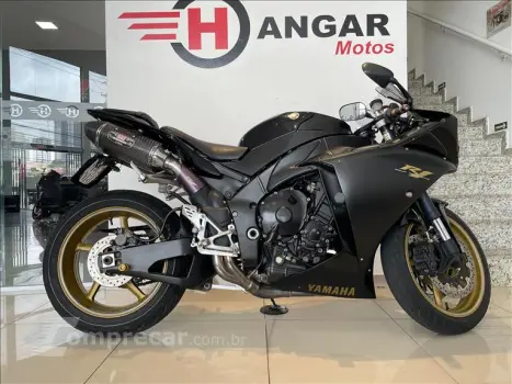 Yamaha YZF-R1