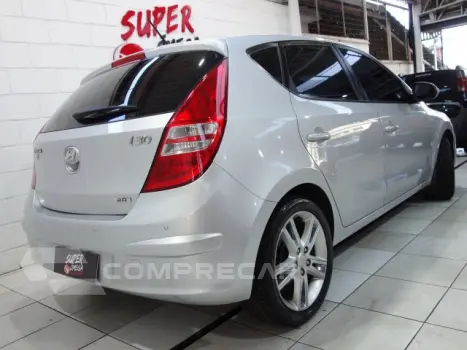 I30 - 2.0 MPFI GLS 16V 4P AUTOMÁTICO