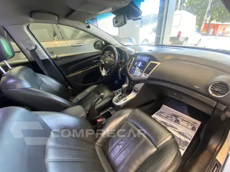 Cruze LT automático
