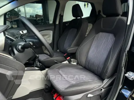 ECOSPORT 1.6 TITANIUM 16V FLEX 4P MANUAL
