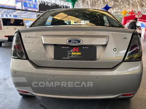 FIESTA 1.6 Rocam Sedan 8V