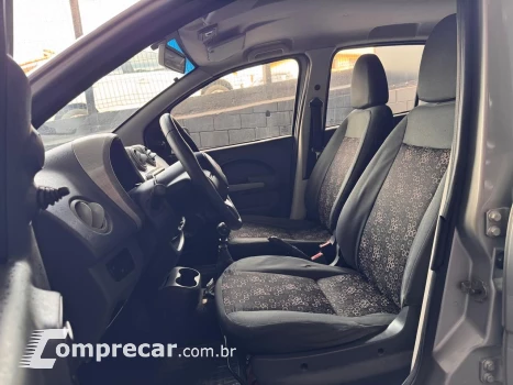 UNO VIVACE Celeb. 1.0 EVO F.Flex 8V 5p