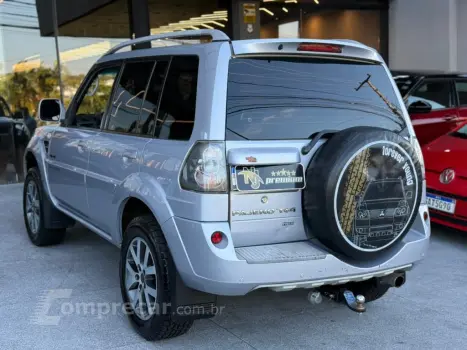 PAJERO TR4 2.0 4X4 16V 140CV FLEX 4P AUTOMÁTICO