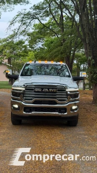 2500 6.7 Laramie 4X4 CD I6 Turbo