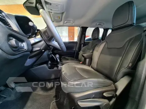 RENEGADE LONGITUDE T270 1.3 TB 4X2 FLEX AUT