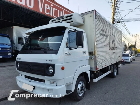 Delivery 10.160 + Baú Refrigerado
