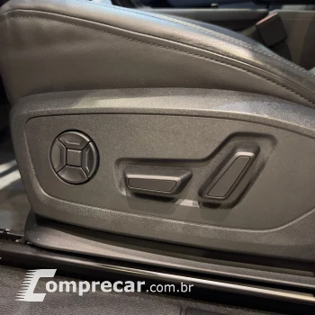 Q3 SPB Performance 2.0 TFSI Tipt. Quatt.