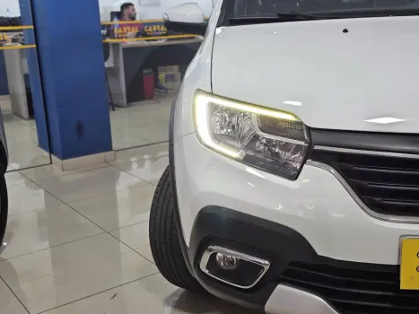 SANDERO STEPWAY Intense Flex 1.6 16V  Aut.