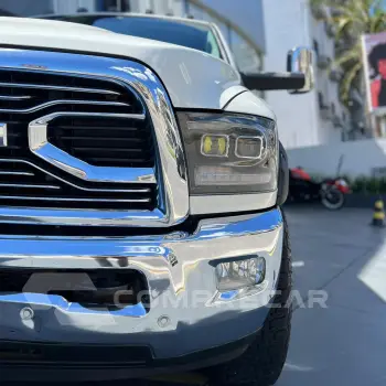 2500 6.7 I6 Turbo Laramie CD 4X4