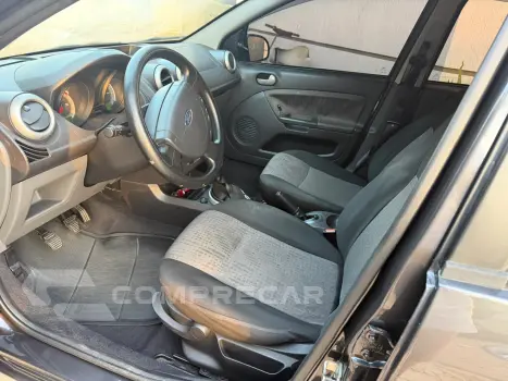FIESTA 1.6 MPI Class Sedan 8V