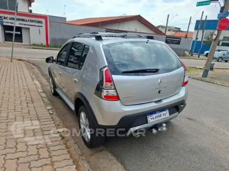Sandero 1.6 STEPWAY 16V FLEX 4P AUTOMÁTICO