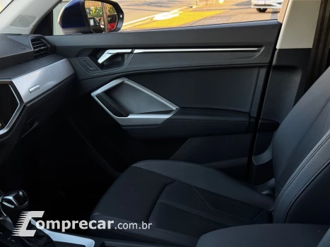 Q3 2.0 40 TFSI Performance Quattro