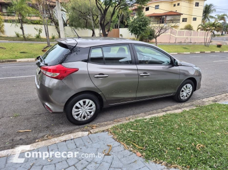 YARIS 1.3 16V XL