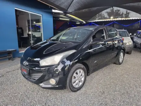 Hyundai HB20 - 1.6 COMFORT PLUS 16V 4P MANUAL 4 portas