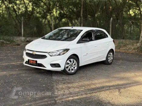 CHEVROLET ONIX 1.4 MPFI ADVANTAGE 8V FLEX 4P AUTOMÁTICO 4 portas