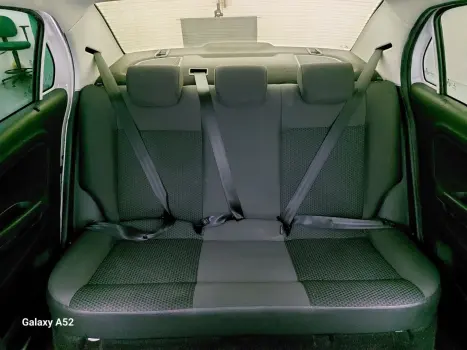 VOYAGE 1.0 12V MPI TOTALFLEX 4P MANUAL