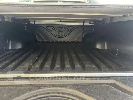 Hilux Caminhonete 2.7 16V 4P SRV FLEX 4X4  CABINE DUPLA AUTO