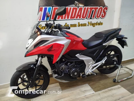NC 750X 700 cc