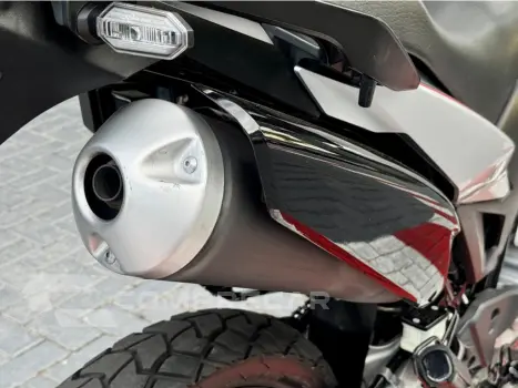 XRE 300 ABS