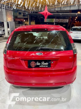FIESTA 1.6 MPI Class Hatch 8V