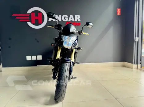 CB 600F HORNET