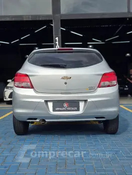 ONIX HATCH LS 1.0 8V FlexPower 5p Mec.