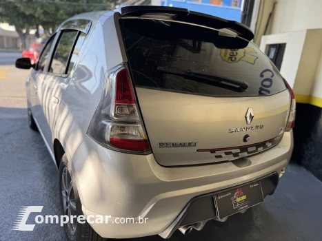 SANDERO 1.6 GT Line Limited